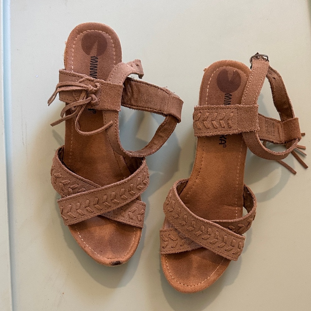Minnetonka Tan Suede wedge heels